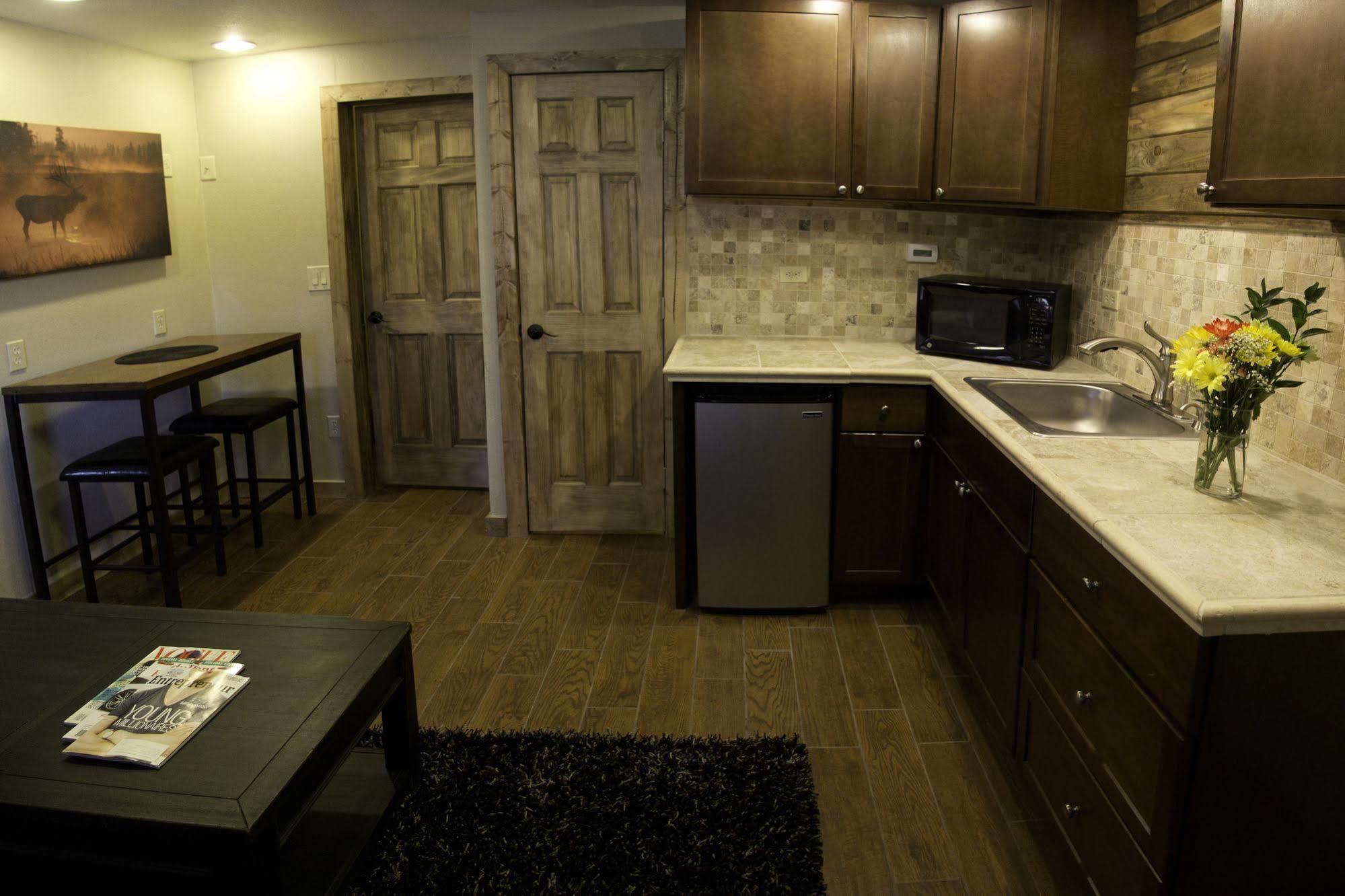 The Silver - Adults Only Idaho Springs